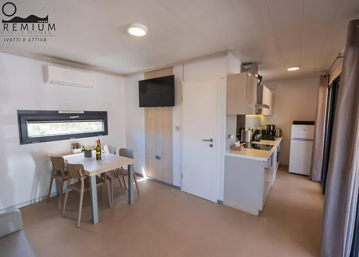 Hébergement de vacances Xl Premium Mobile Ivatti&attiva 80 M From The - Camp Heron Island
