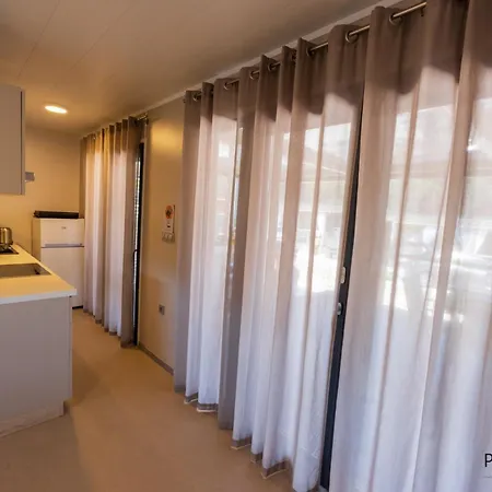 Xl Premium Mobile Ivatti&attiva 80 M From The - Camp Heron Island *