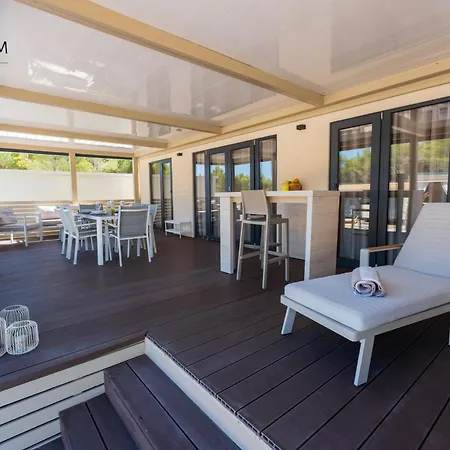 Xl Premium Mobile Ivatti&attiva 80 M From The - Camp Heron Island Drage