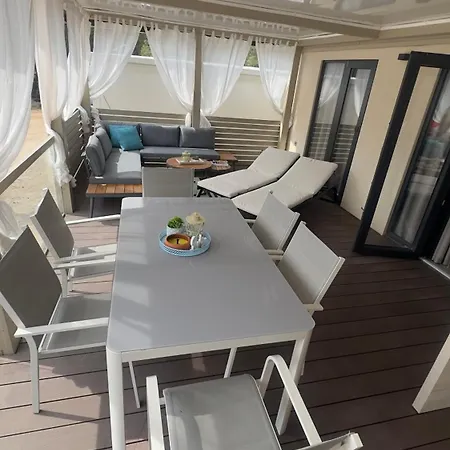 Xl Premium Mobile Ivatti&attiva 80 M From The - Camp Heron Island Drage