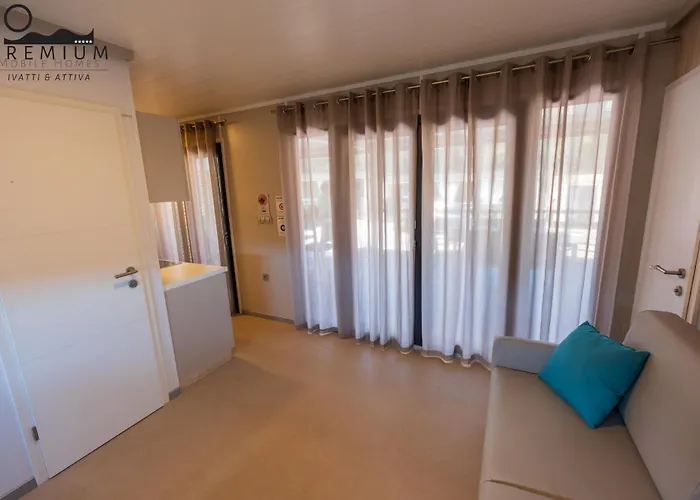 Xl Premium Mobile Ivatti&attiva 80 M From The - Camp Heron Island Semesterbostad